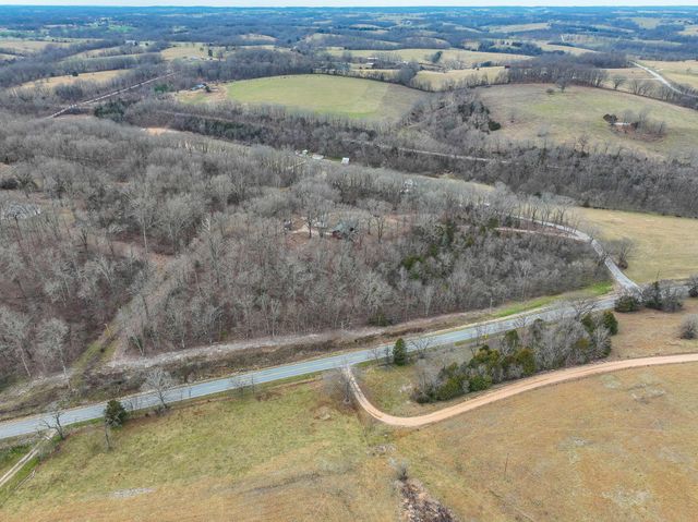 42 Pacific Drive, Crane, MO 65633