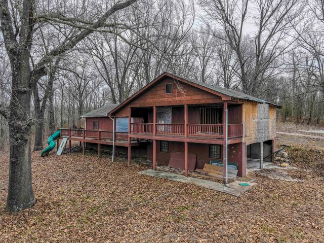 42 Pacific Drive, Crane, MO 65633