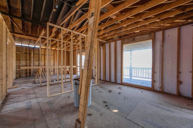 42 Pacific Drive, Crane, MO 65633