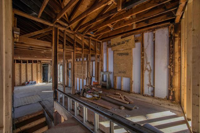 42 Pacific Drive, Crane, MO 65633