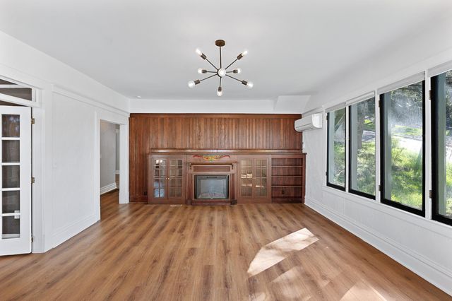 519 S Madison St, Spokane, WA 99204