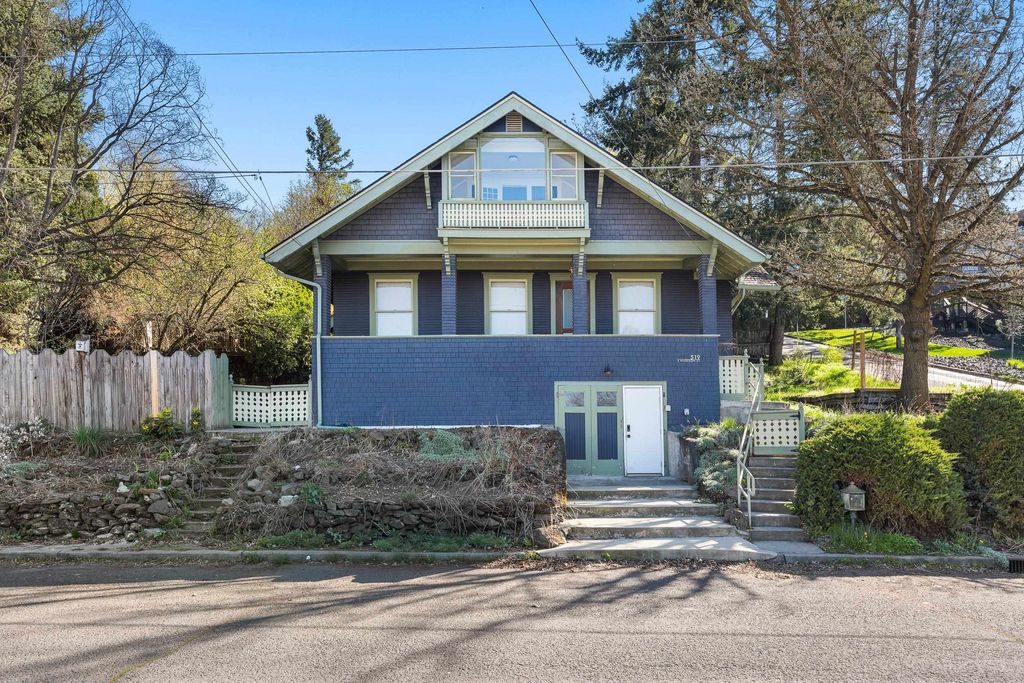519 S Madison St, Spokane, WA 99204