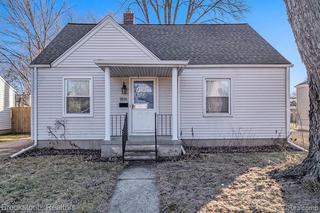 1816 Dallas Avenue, Royal Oak, MI 48067