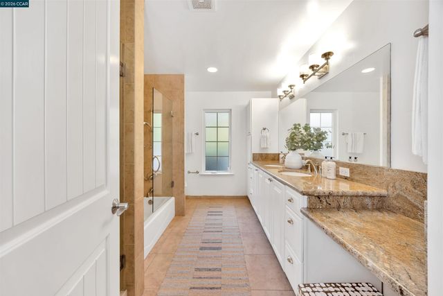 1847 Reliez Valley Rd, Lafayette, CA 94549