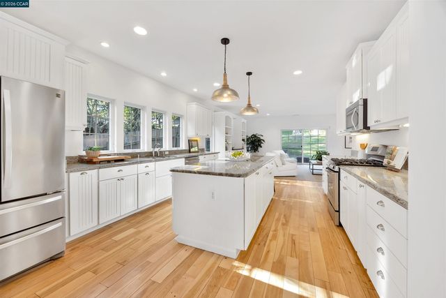 1847 Reliez Valley Rd, Lafayette, CA 94549