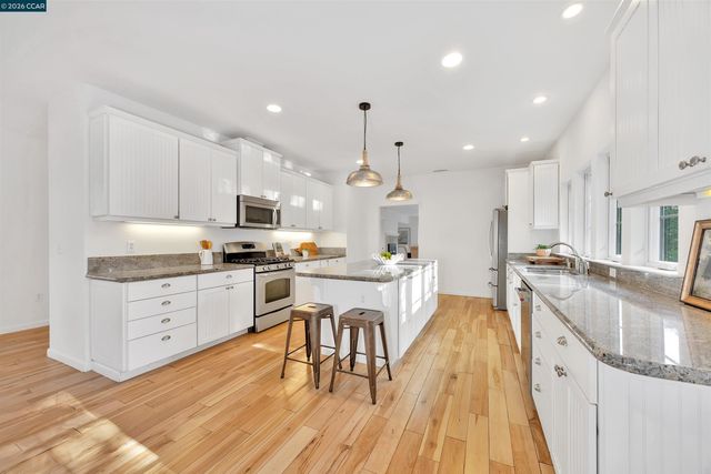 1847 Reliez Valley Rd, Lafayette, CA 94549