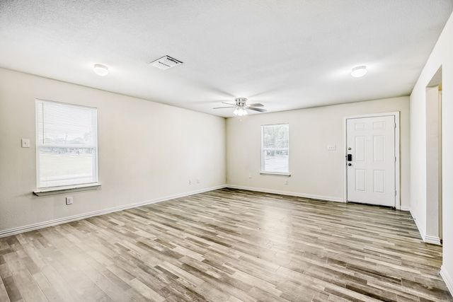 1907 Morgan Street, Greenville, TX 75401