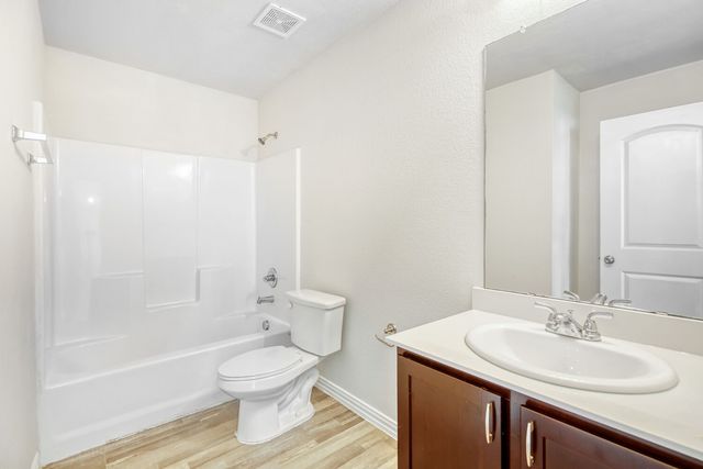1907 Morgan Street, Greenville, TX 75401