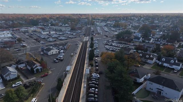 101 Spruce Avenue, Bethpage, NY 11714