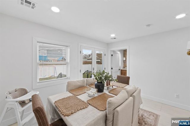 17-11 Berdan Avenue, Fair Lawn, NJ 07410