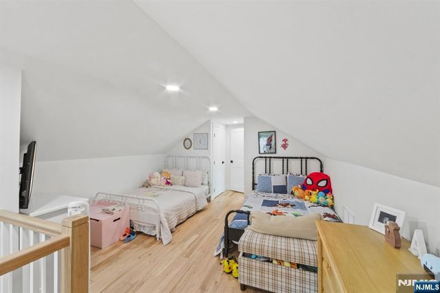 17-11 Berdan Avenue, Fair Lawn, NJ 07410