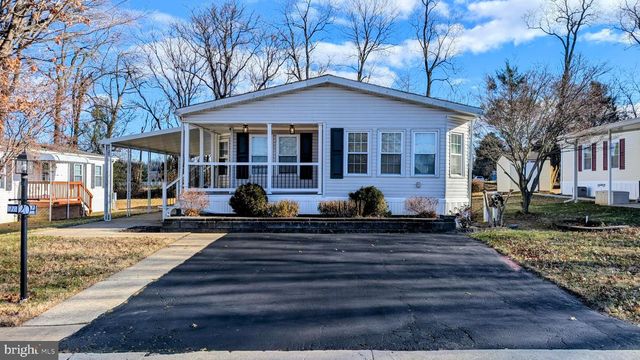 204 HORSESHOE DR, Garnet Valley, PA 19060