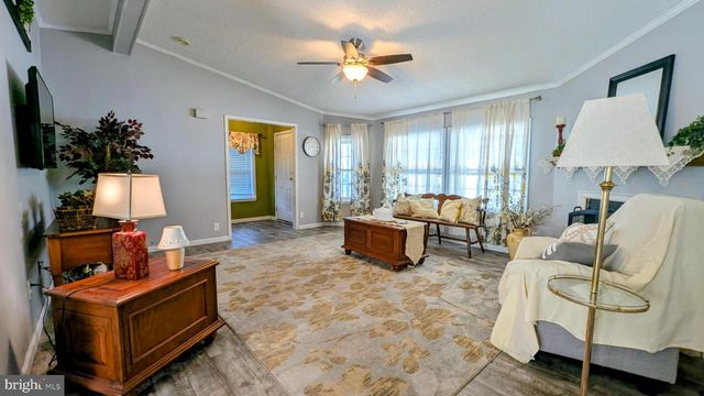 204 HORSESHOE DR, Garnet Valley, PA 19060