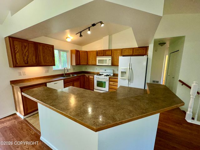 6921 W Gruening Place, Wasilla, AK 99623