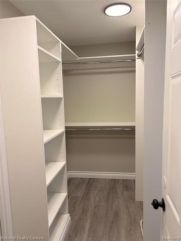 15230 Harrison Street, Livonia, MI 48154