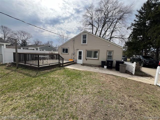 15230 Harrison Street, Livonia, MI 48154