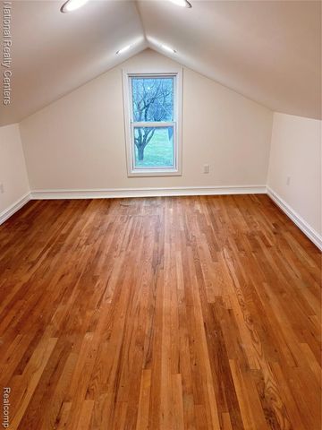 15230 Harrison Street, Livonia, MI 48154