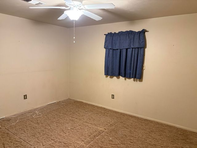 906 S Cedar Street, Brownfield, TX 79316