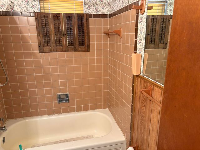 906 S Cedar Street, Brownfield, TX 79316