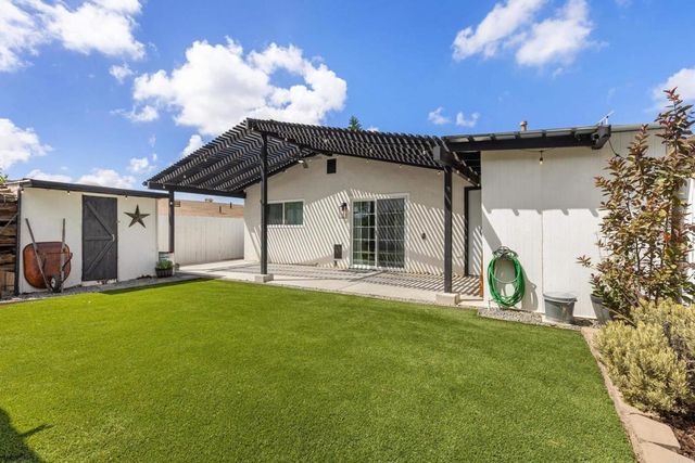 1625 Anza Avenue, Vista, CA 92084