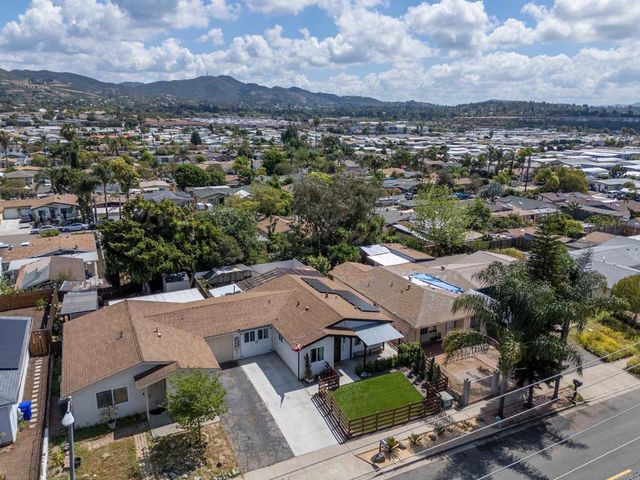 1625 Anza Avenue, Vista, CA 92084