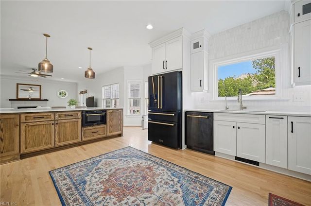 2 Pheasant DR, Poquoson, VA 23662