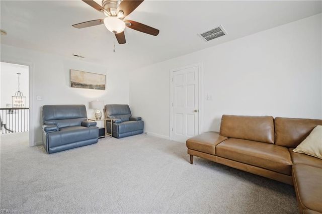 2 Pheasant DR, Poquoson, VA 23662