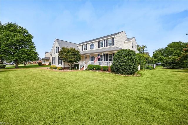 2 Pheasant DR, Poquoson, VA 23662