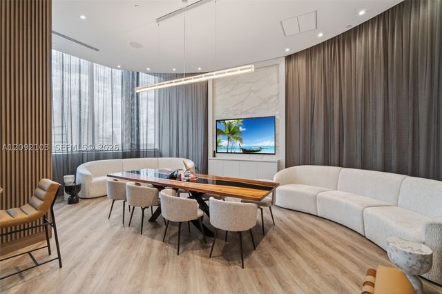 333 Las Olas Way 1909, Fort Lauderdale, FL 33301