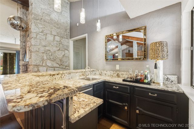 3510 E 60th Street, Tulsa, OK 74135