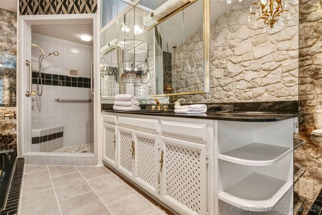 3510 E 60th Street, Tulsa, OK 74135