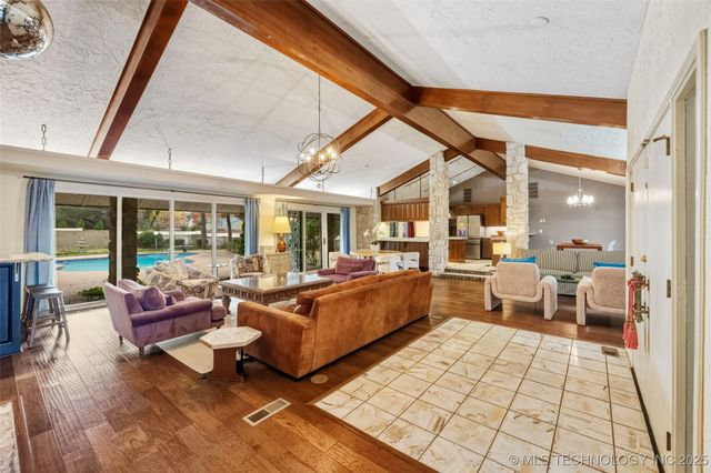 3510 E 60th Street, Tulsa, OK 74135