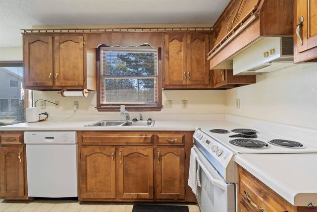 120 Bransford Drive, Macon, GA 31216