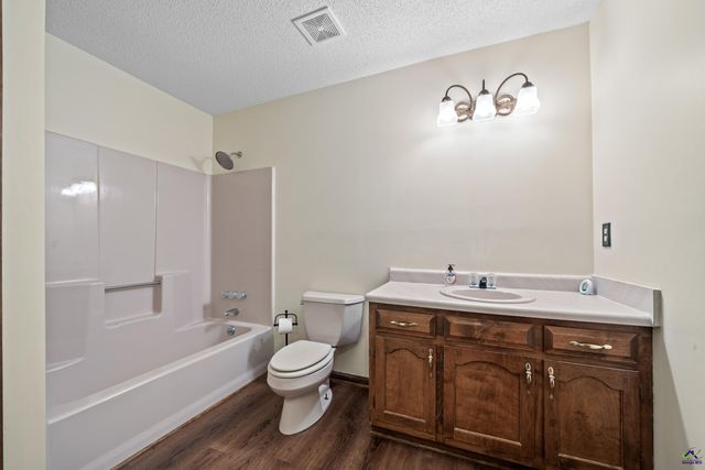 120 Bransford Drive, Macon, GA 31216