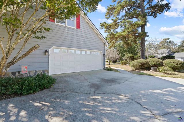 120 Bransford Drive, Macon, GA 31216