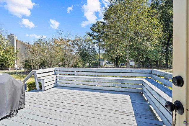 120 Bransford Drive, Macon, GA 31216