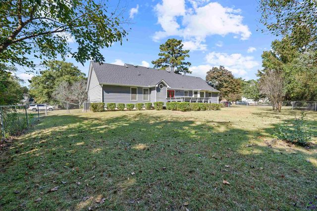 120 Bransford Drive, Macon, GA 31216