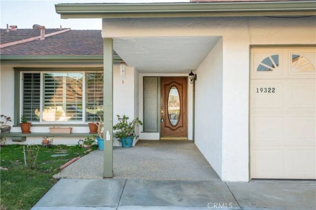 19322 Flowers Court, Newhall, CA 91321