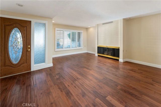 19322 Flowers Court, Newhall, CA 91321