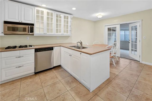 19322 Flowers Court, Newhall, CA 91321