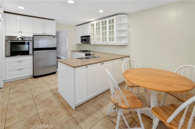 19322 Flowers Court, Newhall, CA 91321