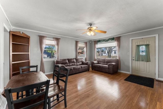 333 2nd Avenue NW, Cambridge, MN 55008