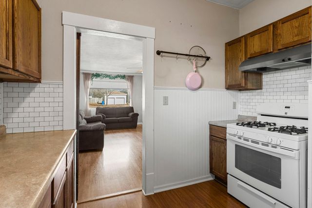 333 2nd Avenue NW, Cambridge, MN 55008