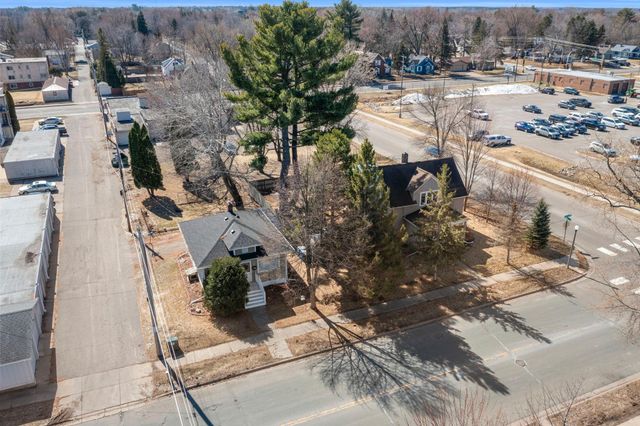 333 2nd Avenue NW, Cambridge, MN 55008