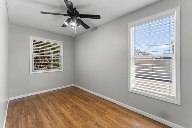 333 2nd Avenue NW, Cambridge, MN 55008