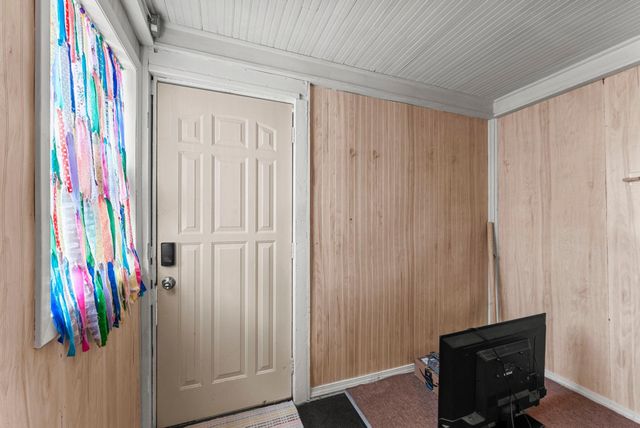 333 2nd Avenue NW, Cambridge, MN 55008