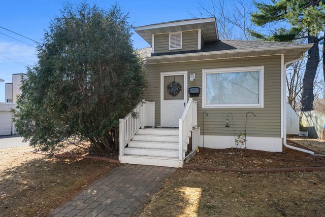 333 2nd Avenue NW, Cambridge, MN 55008