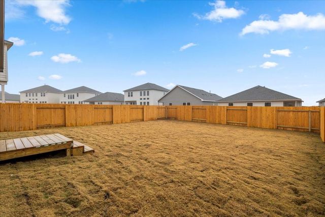 320 Windstar RD, Liberty Hill, TX 78642