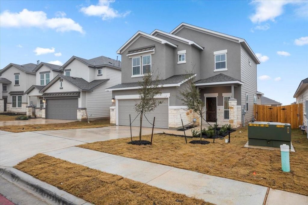 320 Windstar RD, Liberty Hill, TX 78642