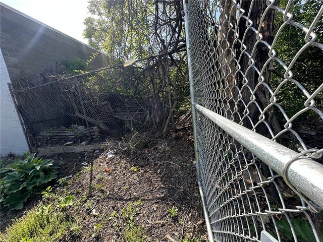 142 Enterprise St, East Liberty, PA 15206